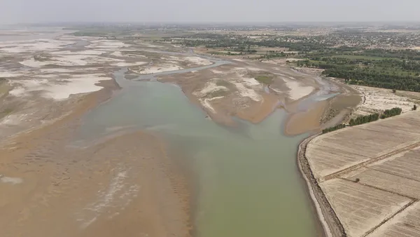 Analise das Areas de Sedimentacao Durante Eventos de Cheias e Inundacoes na Bacia Hidrografica de Inhanombe: Caso de Estudo do Distrito de Maxixe Provincia de Inhambane