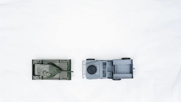 Scalability and Performance of Microservices Architectures.