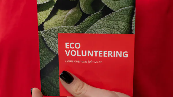 Sustainable Digital Marketing and Green Consumerism: The Role of Corporate Social Responsibility in Brand Positioning