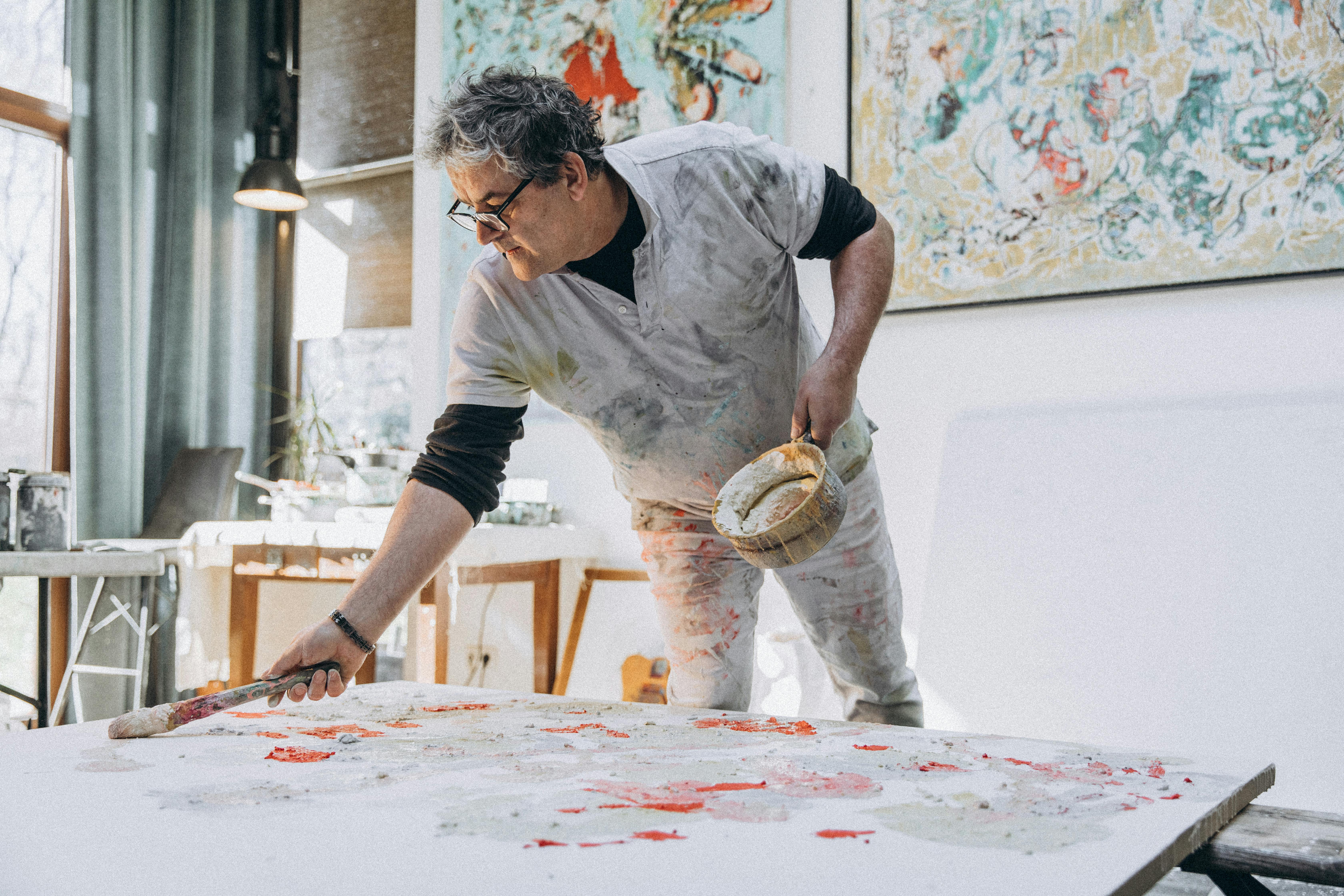 Women in Painting: An Analysis of Balzacs The Unknown Masterpiece