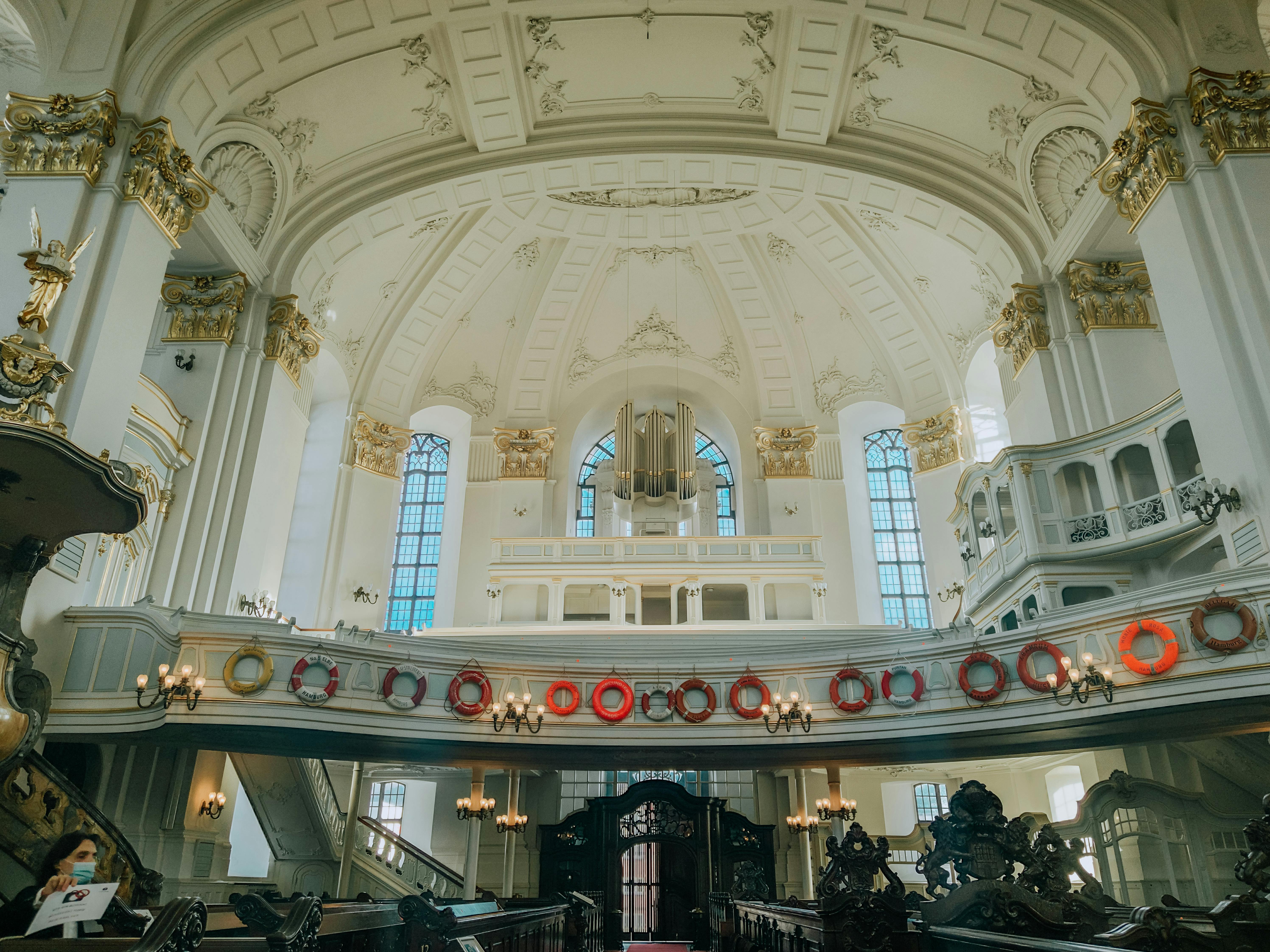 Love and Sexuality in the Brazilian Historical Past: from Law to Social Praxis