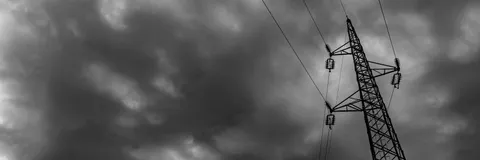 Socio-Technical Power System Resilience