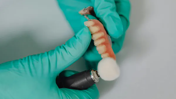Antimicrobial Photodynamic Therapy in the Treatment of Peri-Implantitis