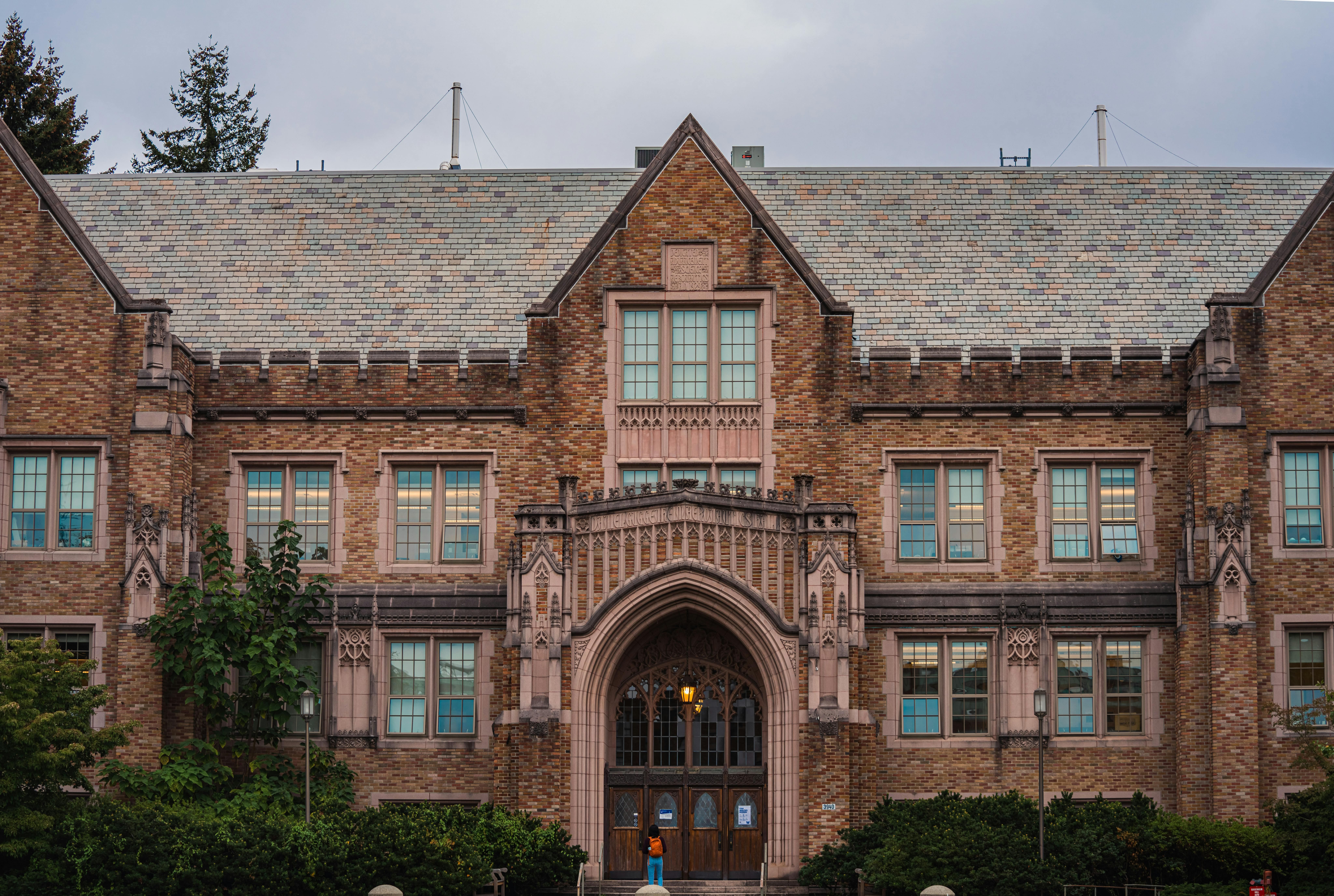 The Role of Alumni Associations in Colleges of Education Development