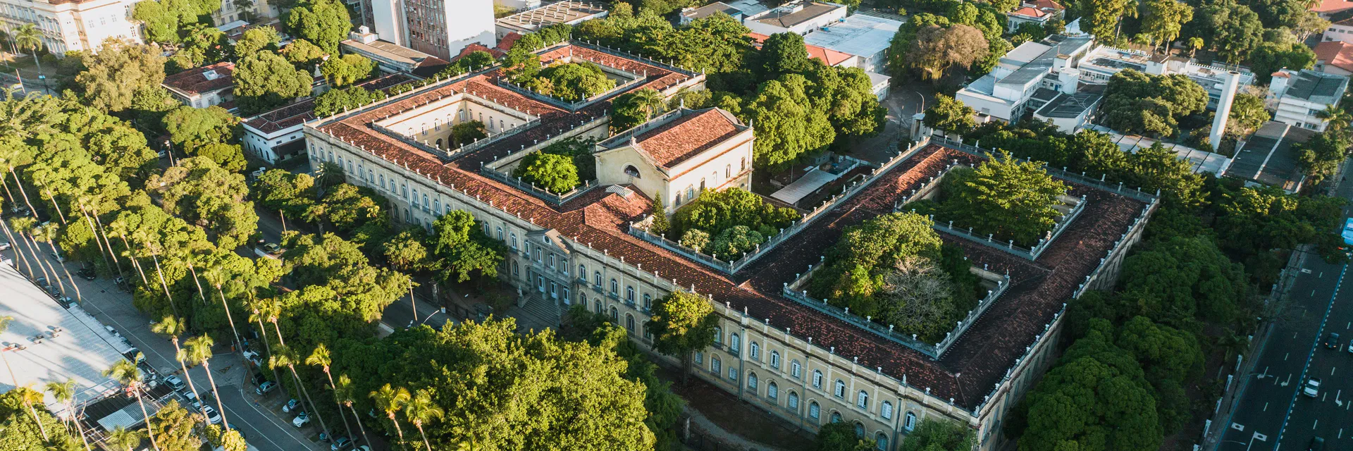 Regulação Estatal Do Acesso À Educação Superior Pública: Análise Dos Indicadores Educacionais Do Brasil Entre 1995 E 2022 Banner