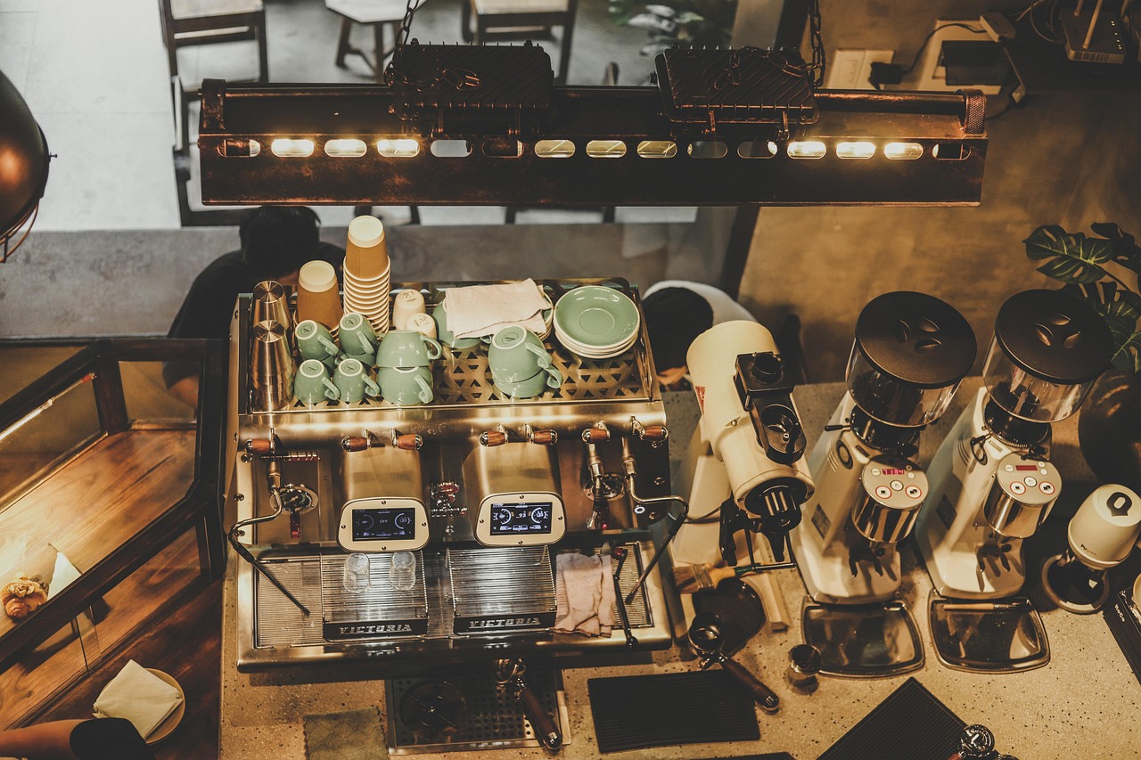 Time of Basic Education Teachers Training in Maker Activities: A Meta-Analysis