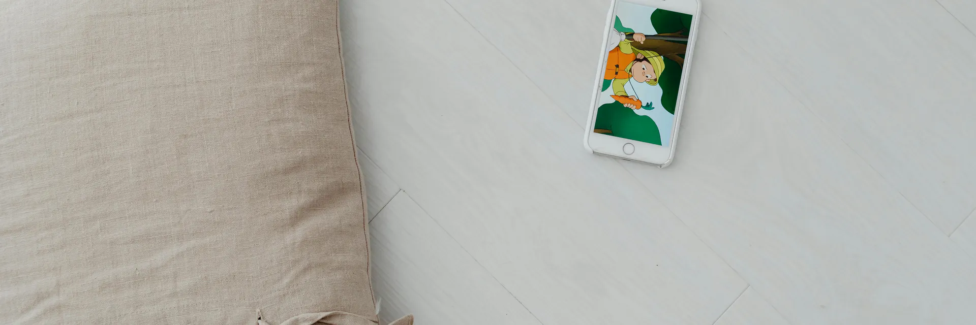 Prolonged use of Screens in Children and their Harm Banner