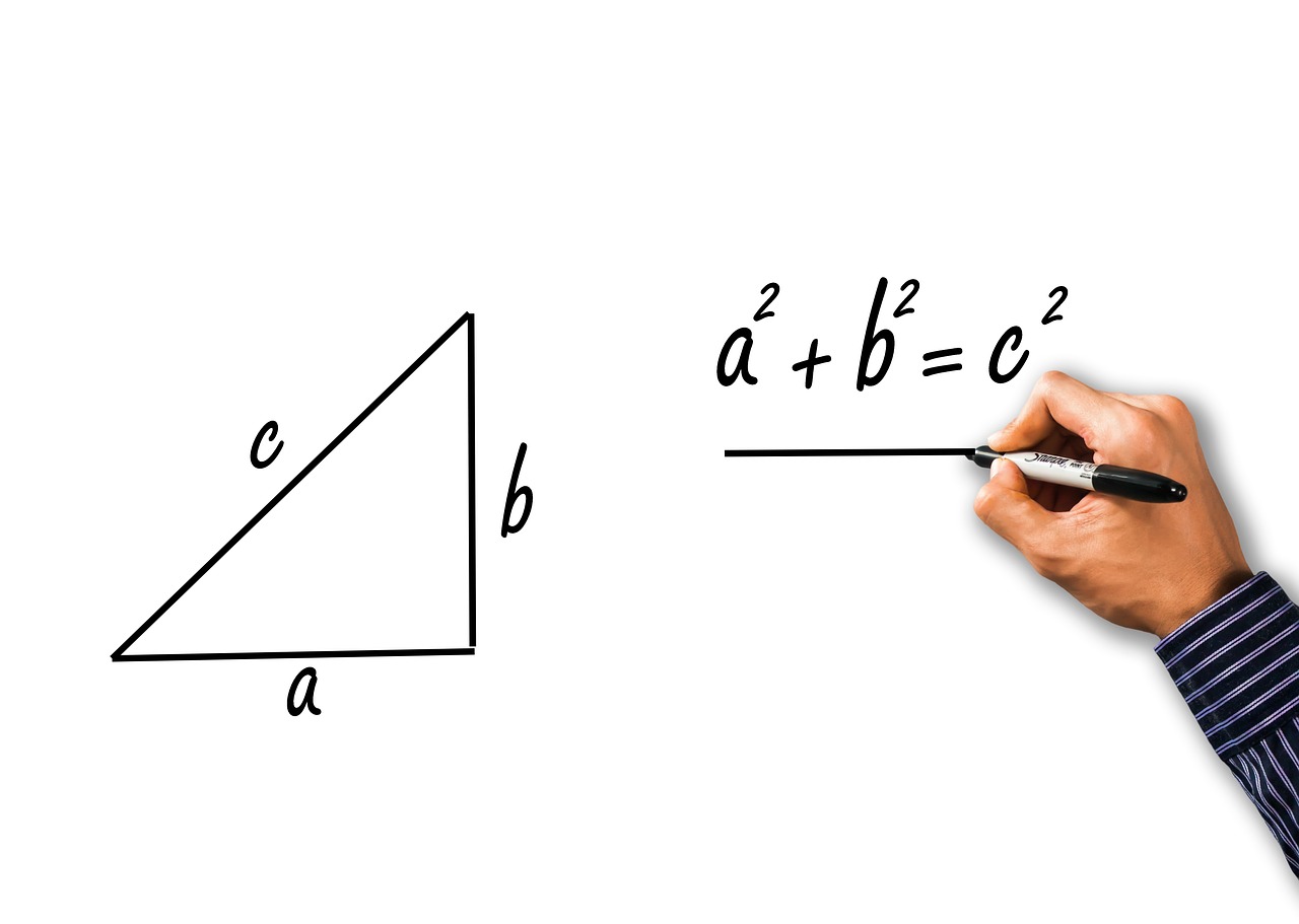 Explaining Some Weird Quantum Mechanical Features  in Geometric Algebra Formalism