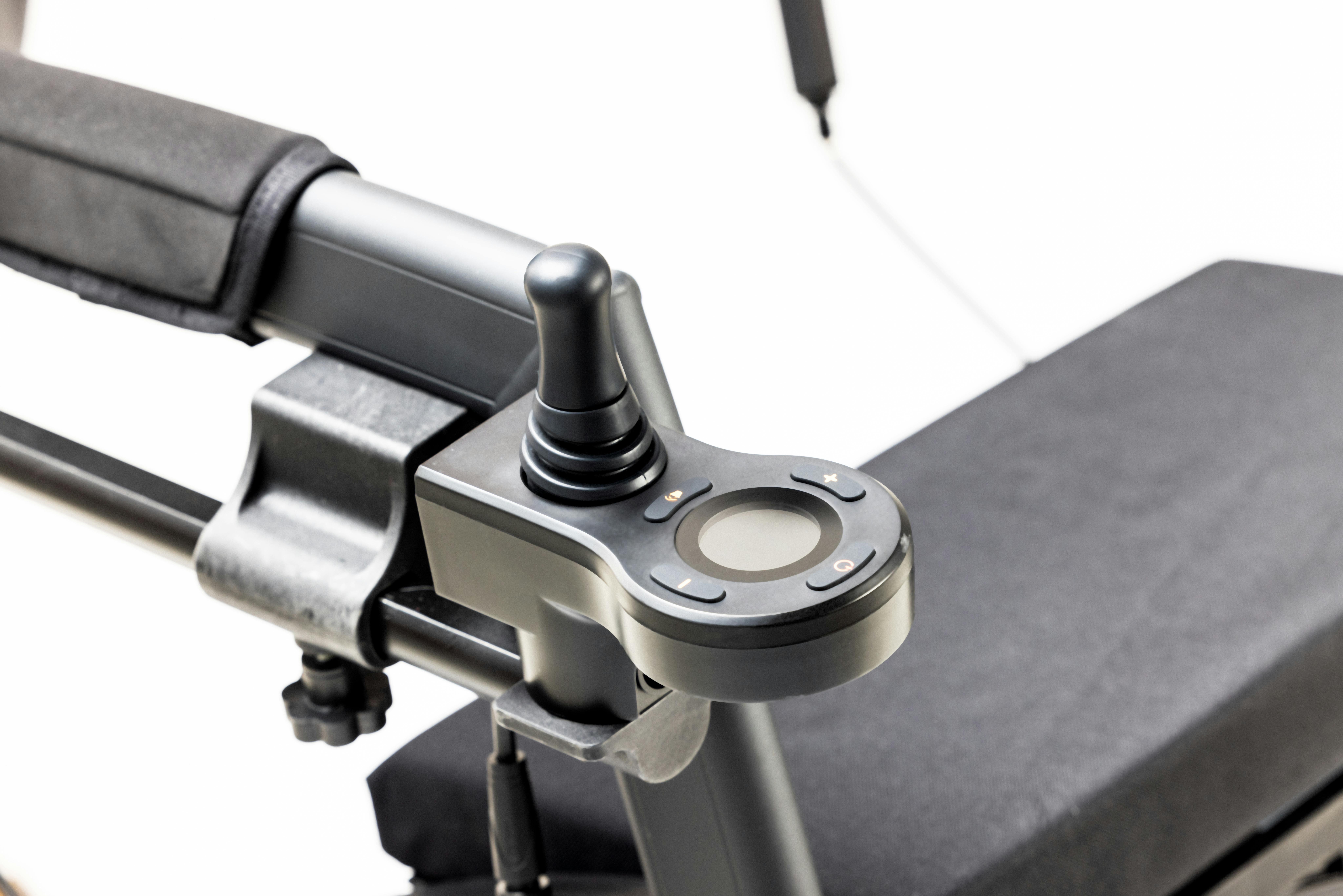 Sign Language, The Key to Improve the Health Knowledge of Deaf People Banner