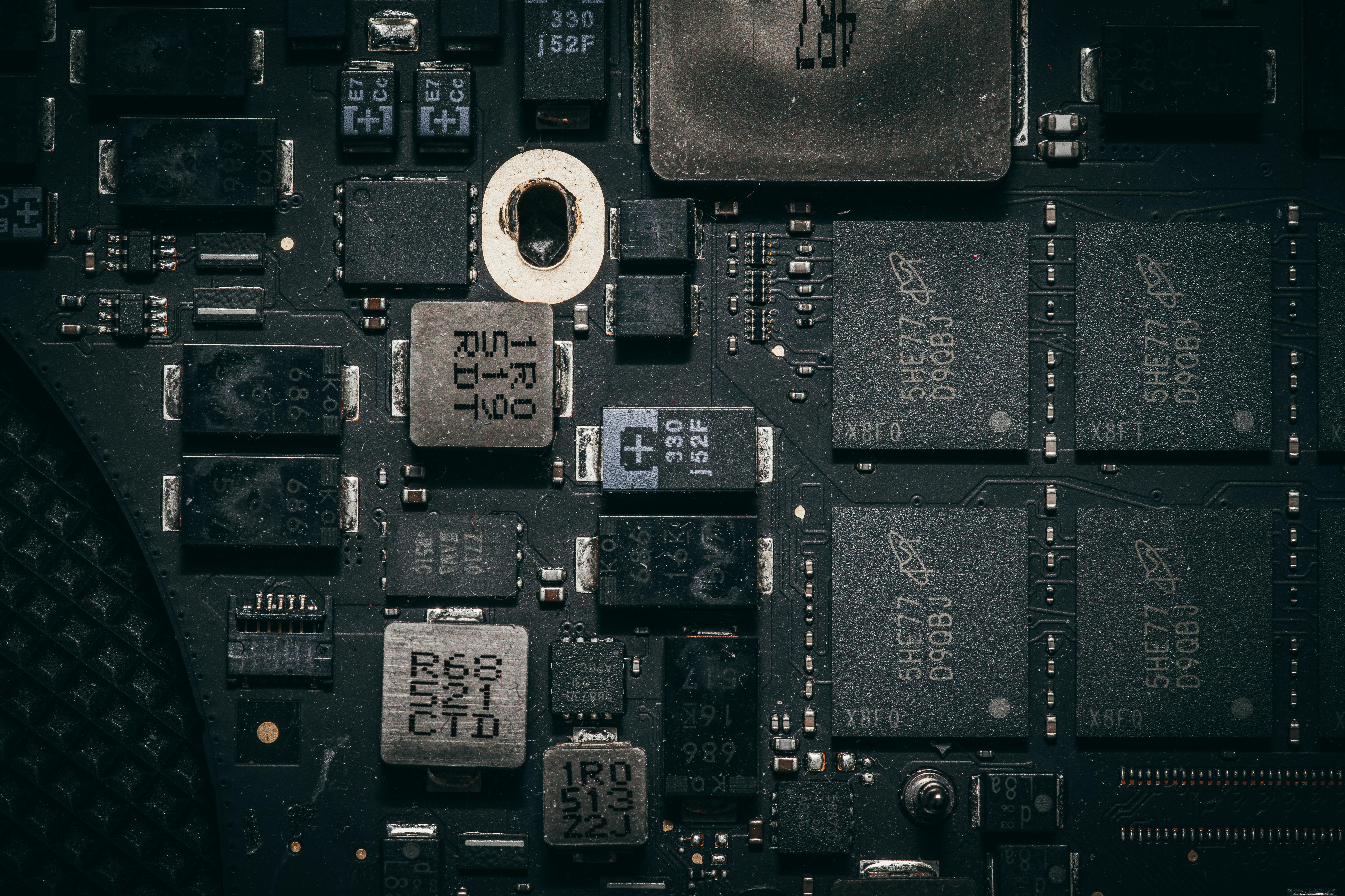 Test and Research of Silicon Materials in Integrated device Engineering Banner