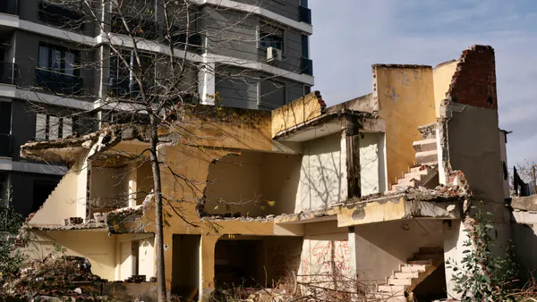 The State of Education in Ukraine and the Role of Education Managers in Problem-Solving