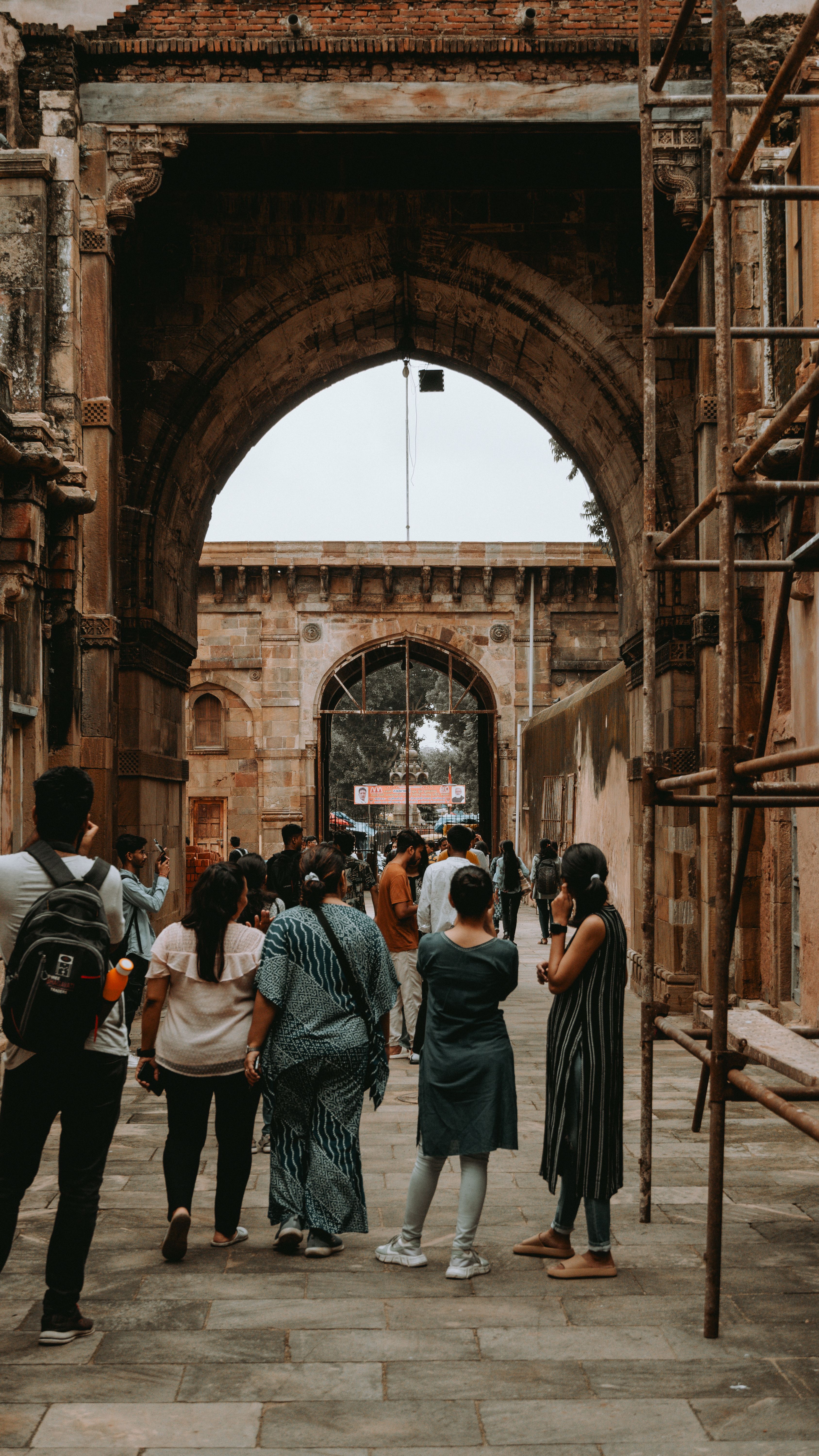 A Comparative Study on Tourism Industry in North Eastern States and Tamil Nadu State in India