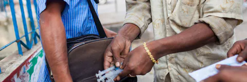 The Trends and Experiences of Sexual and Reproductive Health among Late Female Adolescents in Bangladesh