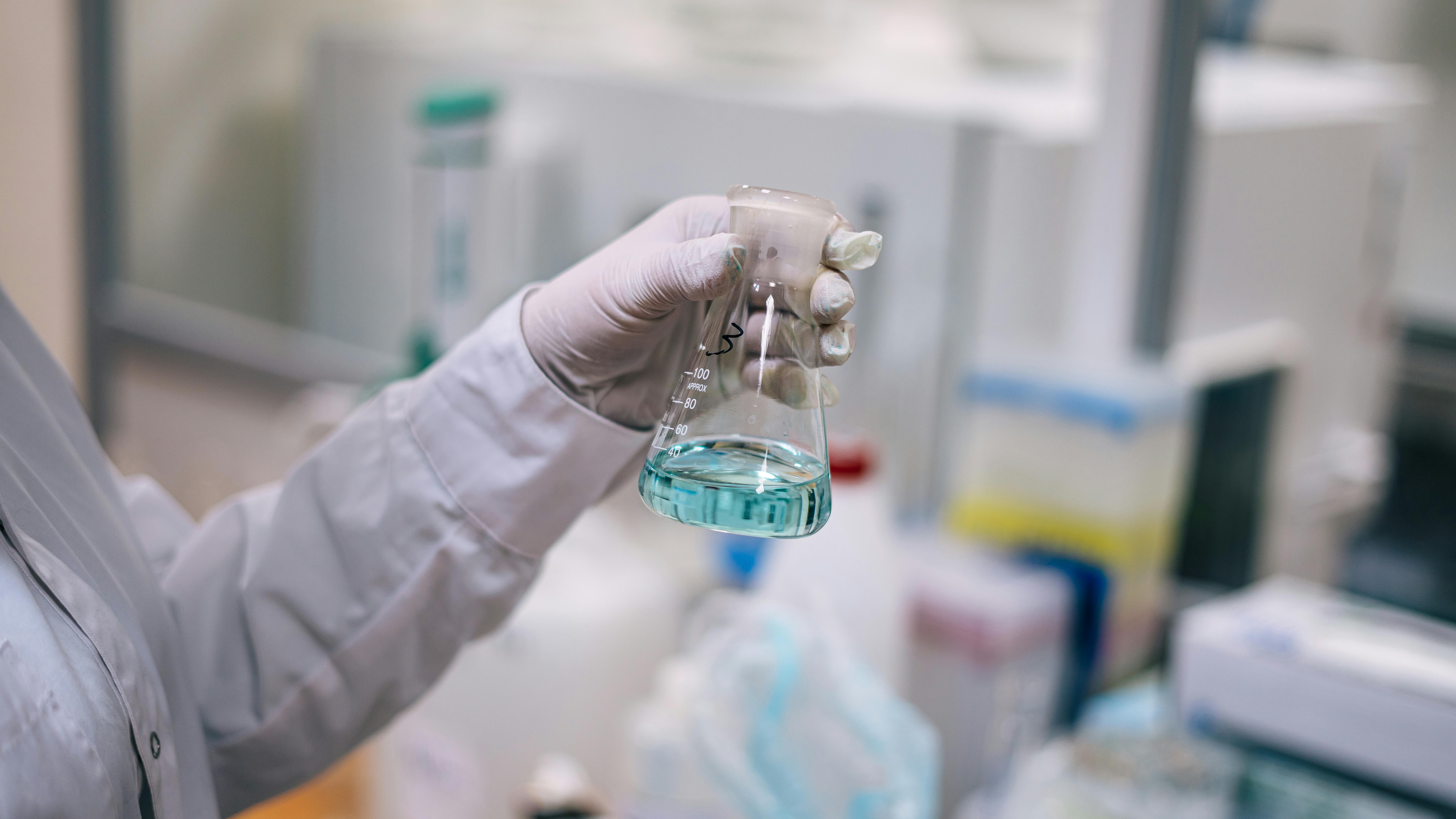 Evolution of the use of Nanoparticles in Cancer Diagnosis and Treatment