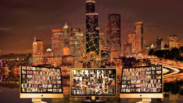 Towards a Communicative City: Applying a New Framework for  Understanding Communication and City