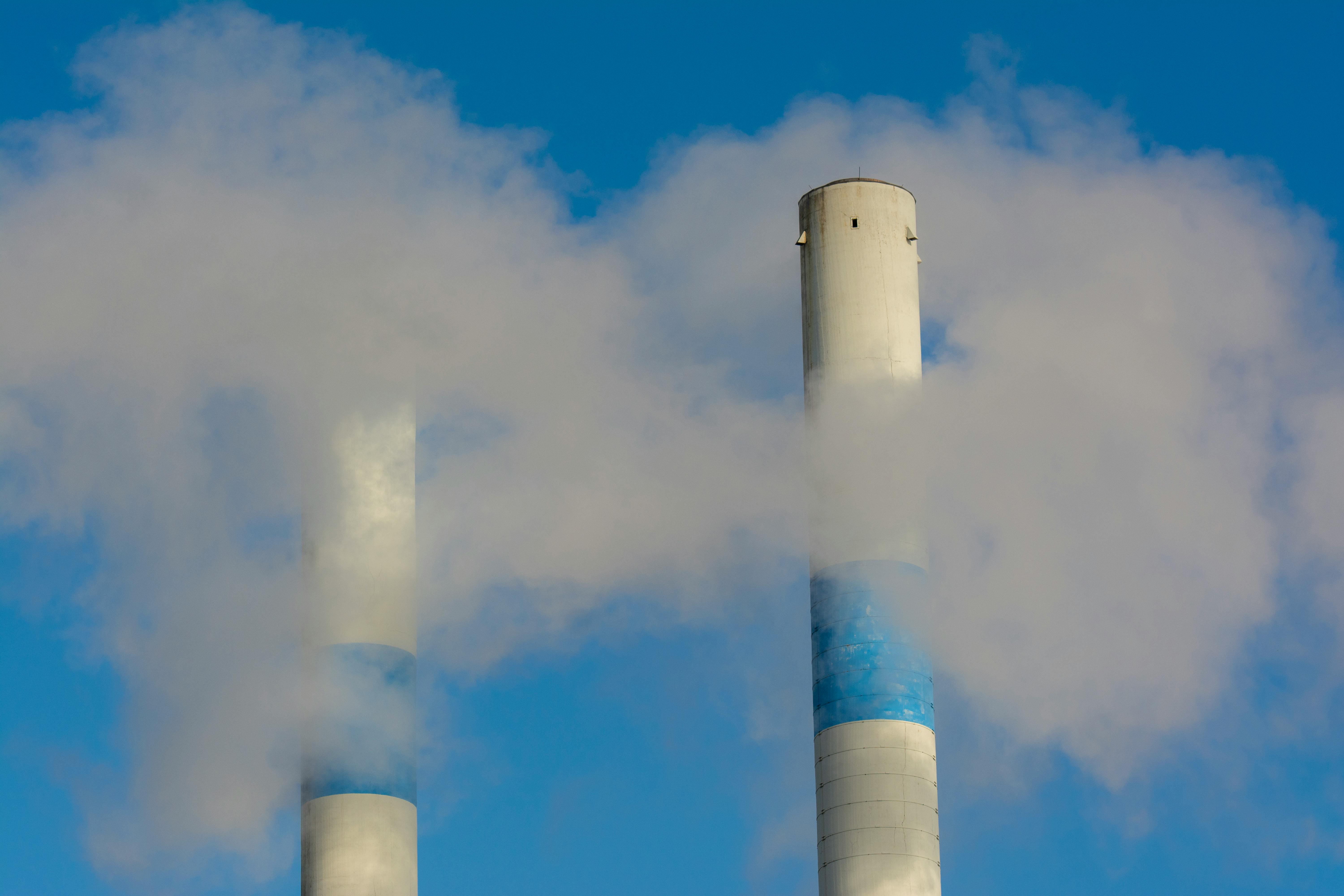 Dispersion Devices Using A Fourier Analyzer