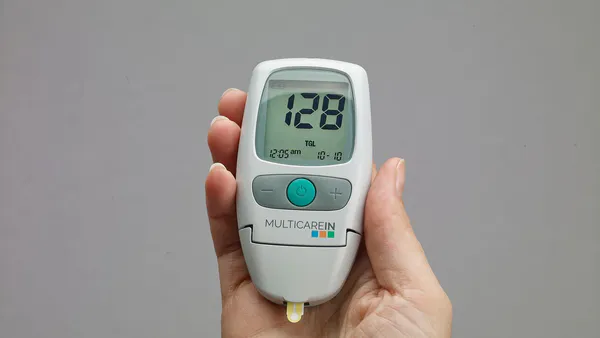 Study of Patients with Diabetic Ketoacidosis Admitted at the Pediatric Emergency Service at Childrens Hospital Dr. Jeser Amarante Faria