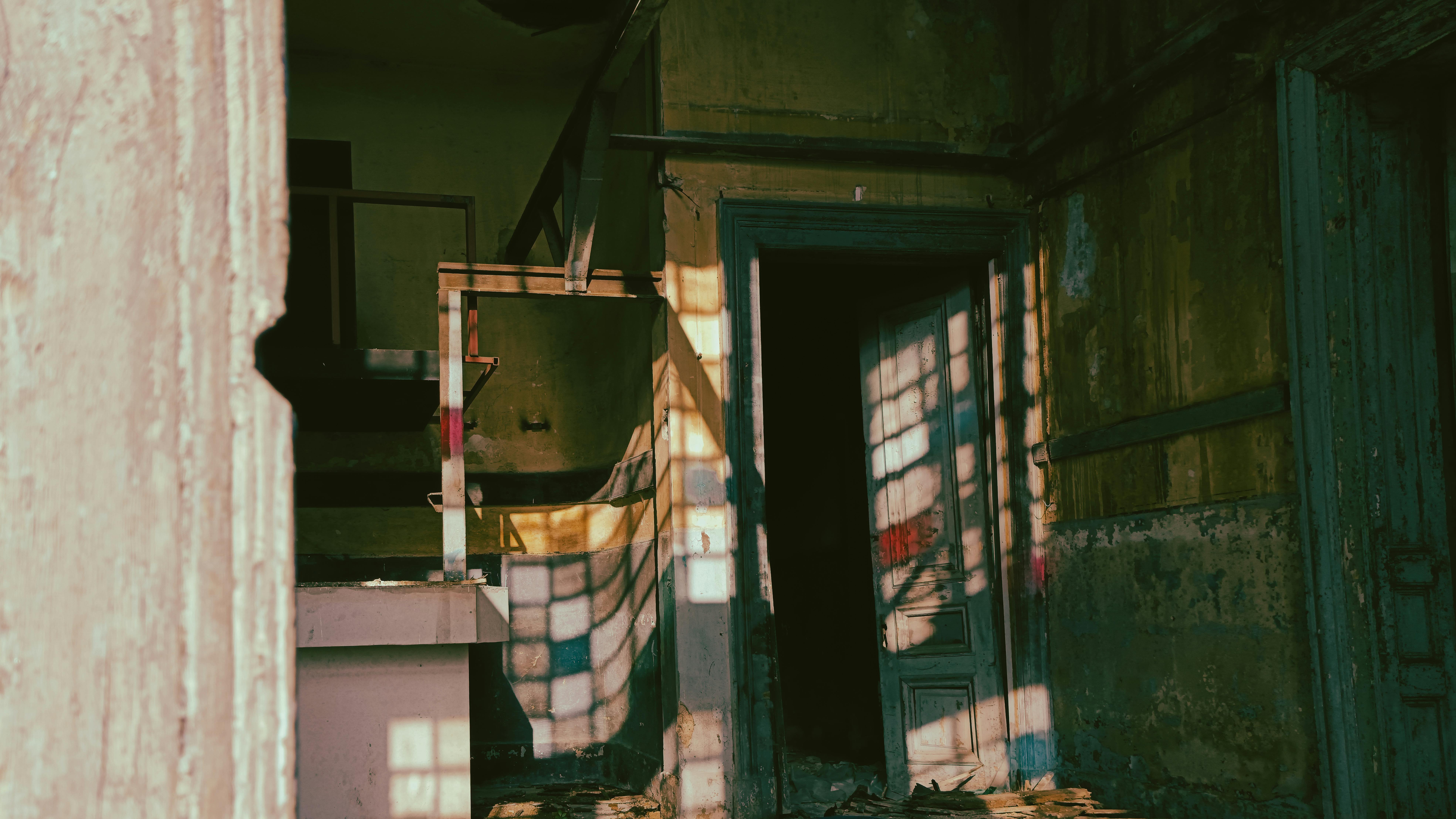 Discolored Almond: the Monstrosity of the Difference in “Historia de  Mariquita” by Guadalupe Dueñas