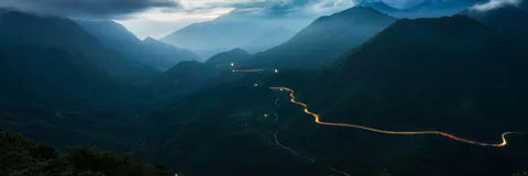 Le Voyage Des Personnages Principaux Comme Symbole D’une Quête El Viaje De Los Personajes Principales Como Símbolo De Una Búsqueda