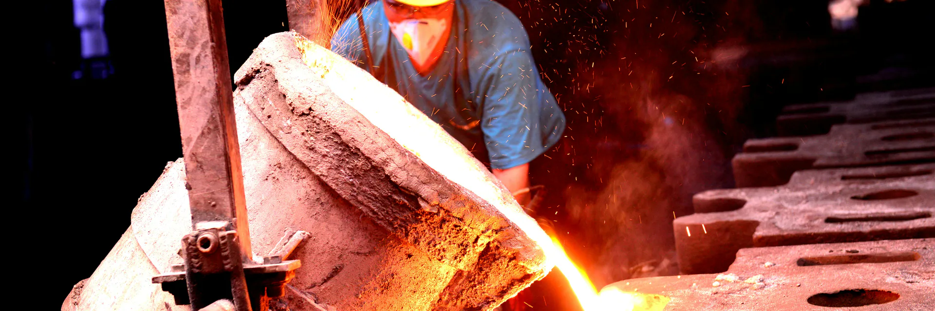 Evaluate the Behavior of Industry Workers toward Safety and their Impacts in Environment Banner