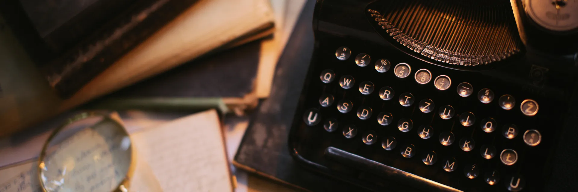 Writing as one who Cries… The Poet as a Fencer Banner