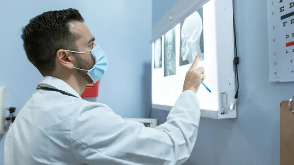 Surgical Management of Coexisting Trigeminal  Neuralgia, Hemifacial Spasm, and Glossopharyngeal Neuralgia by Microasterional  Approacha