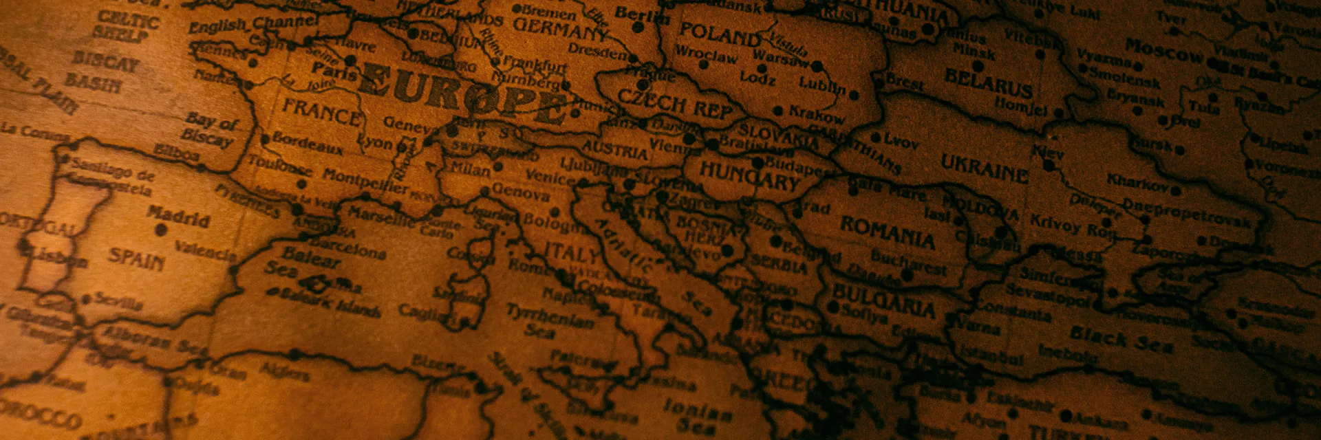 Border and Textuality in the Mediterranean: United States and Spain in Transition Towards Democracy under the Cold War Banner