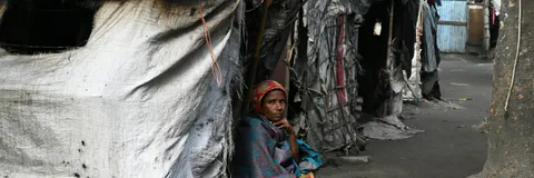 Strategic Integrative Approach of Urban Slum Community Development: A Case of Dushtha Shasthya Kendra in Bangladesh