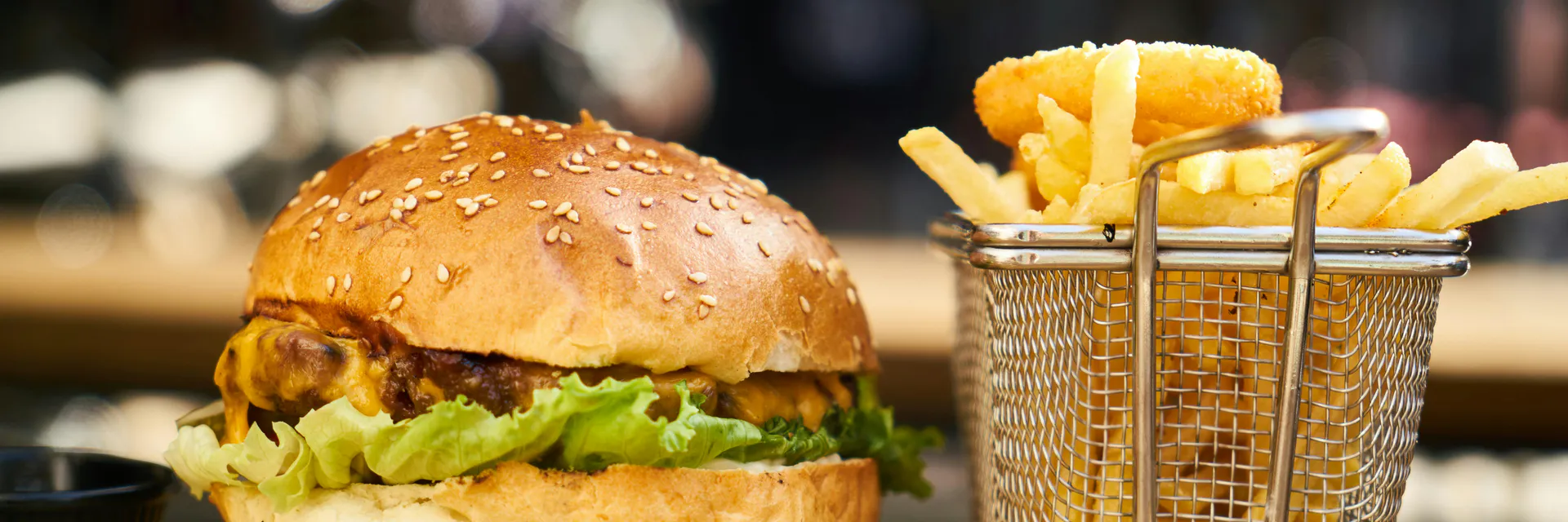 Study of Consumers Satisfaction Regarding Fast-Food Restaurants in Cameroon Banner