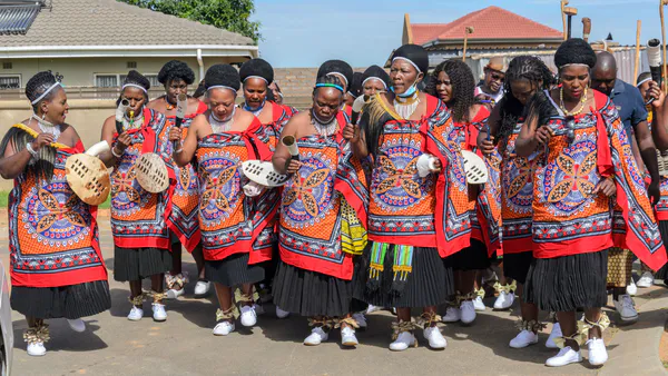 Loanword Nativisation in Tshivenda: A Descriptive Analysis