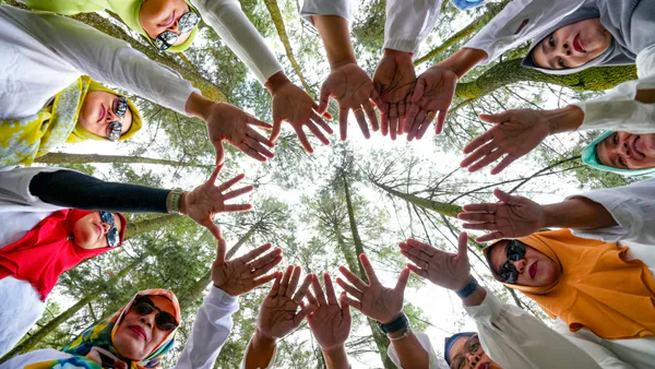 Human Recourses for Social Change: Promoting Women’s Empowerment Through Solidarity Economy Models in Afghanistan and Pakistan