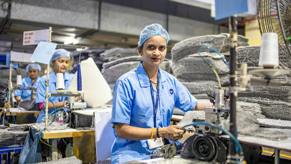 The Economic Impact of Women is Greater than that of Men: Analysis of the  Secondary Sector with the Input-Output Tables