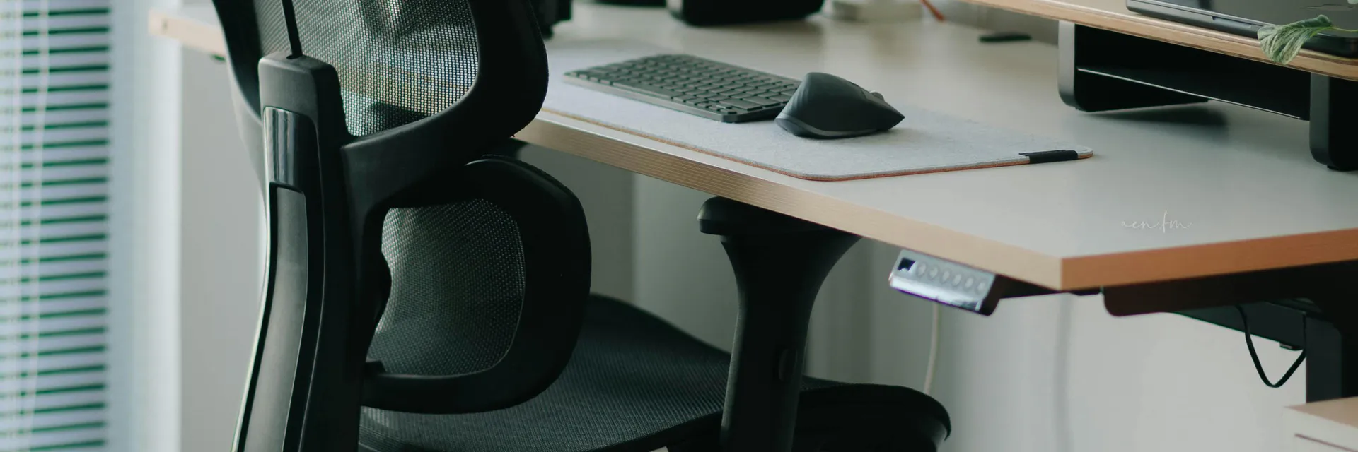 Seating, Sitting and Sitting Postures: A Theoretical and Ergonomic Review Based on the Homo Sedens Concept Banner