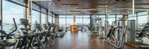 Customer Loyalty in the Fitness Club Industry: The Role of Club Communication, Customer Expectation, and Perceived Service Quality