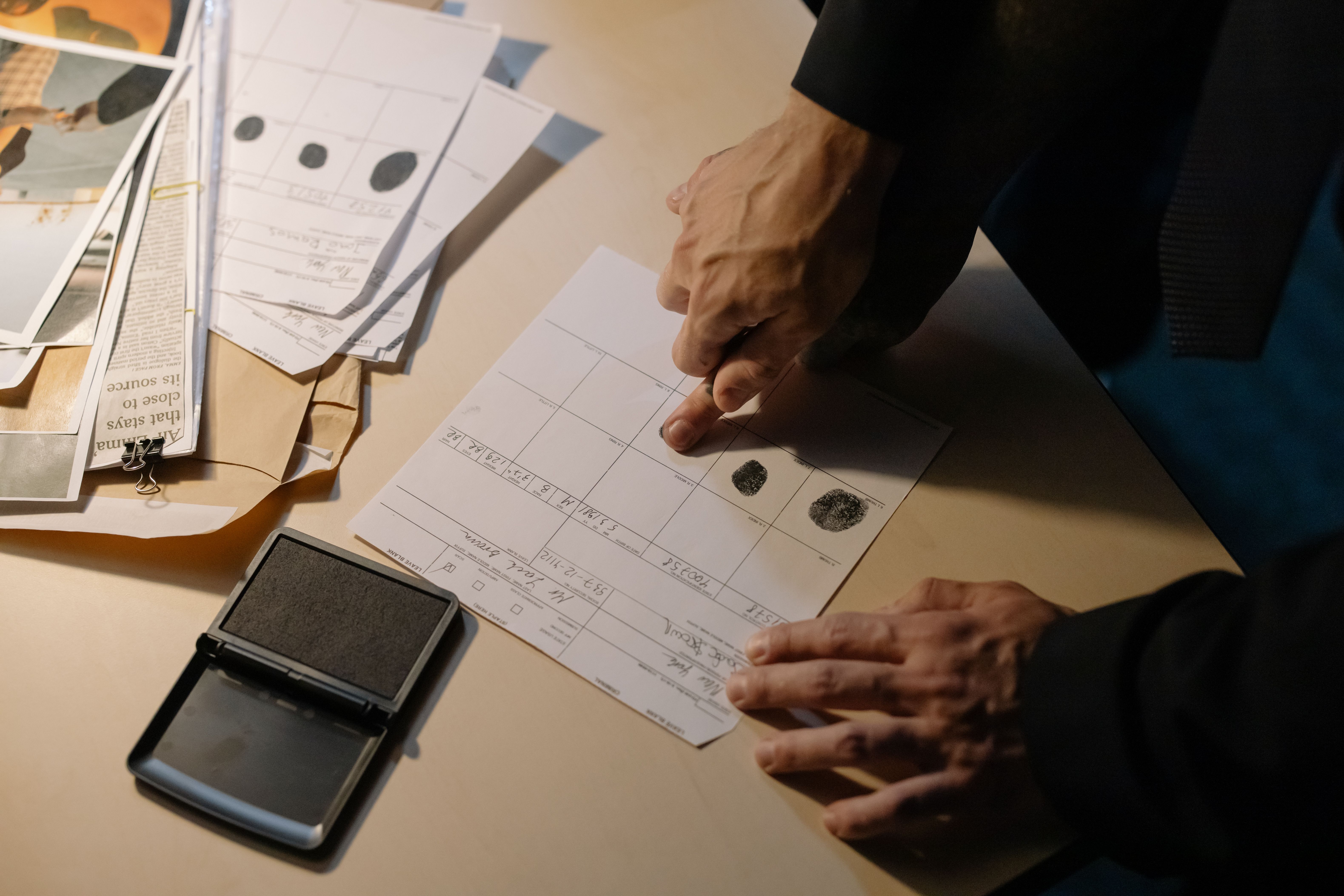 AI Tools and Techniques for Detecting Document Forgery