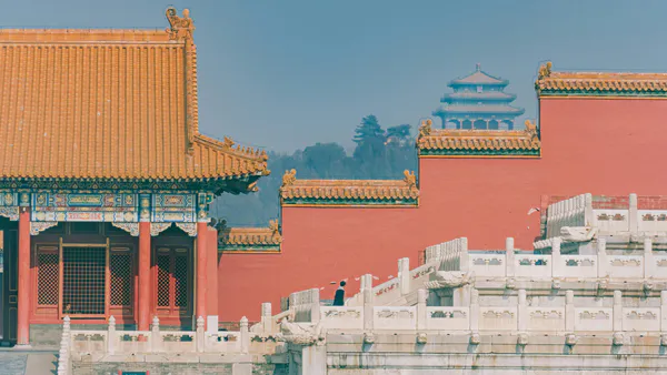 Ethnic Homology and China Identity Effect of Division-Unification Law in Ancient China