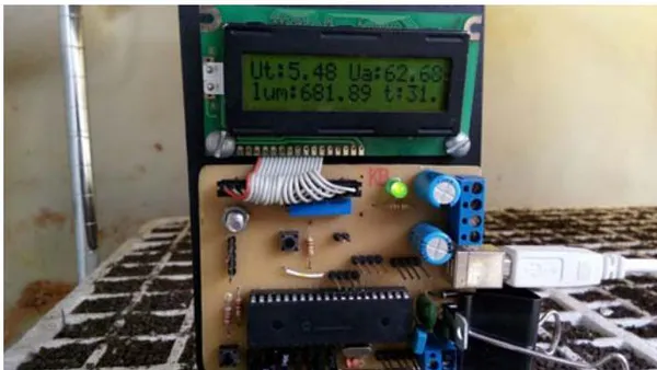 Greenhouses Low-Cost Monitoring and Control System