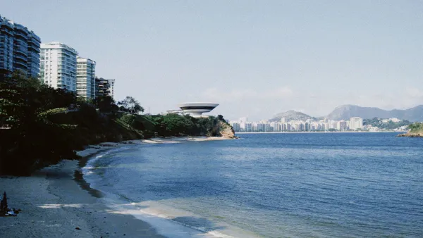 The Paranista Movement in Brazil and the Illustração Paranaense Magazine