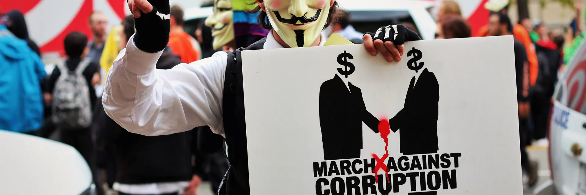 Hibridacion Democratica y Crisis de Legitimidad en el Peru Contemporaneo: Hacia un Marco Multidimensional de Analisis Politico-institucional Banner