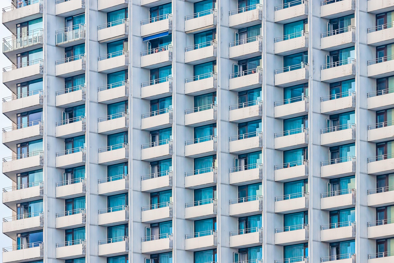 Property Appraisals: Considerations Regarding the Income Approach – Its use and Possible Distortions in the Leasing Market