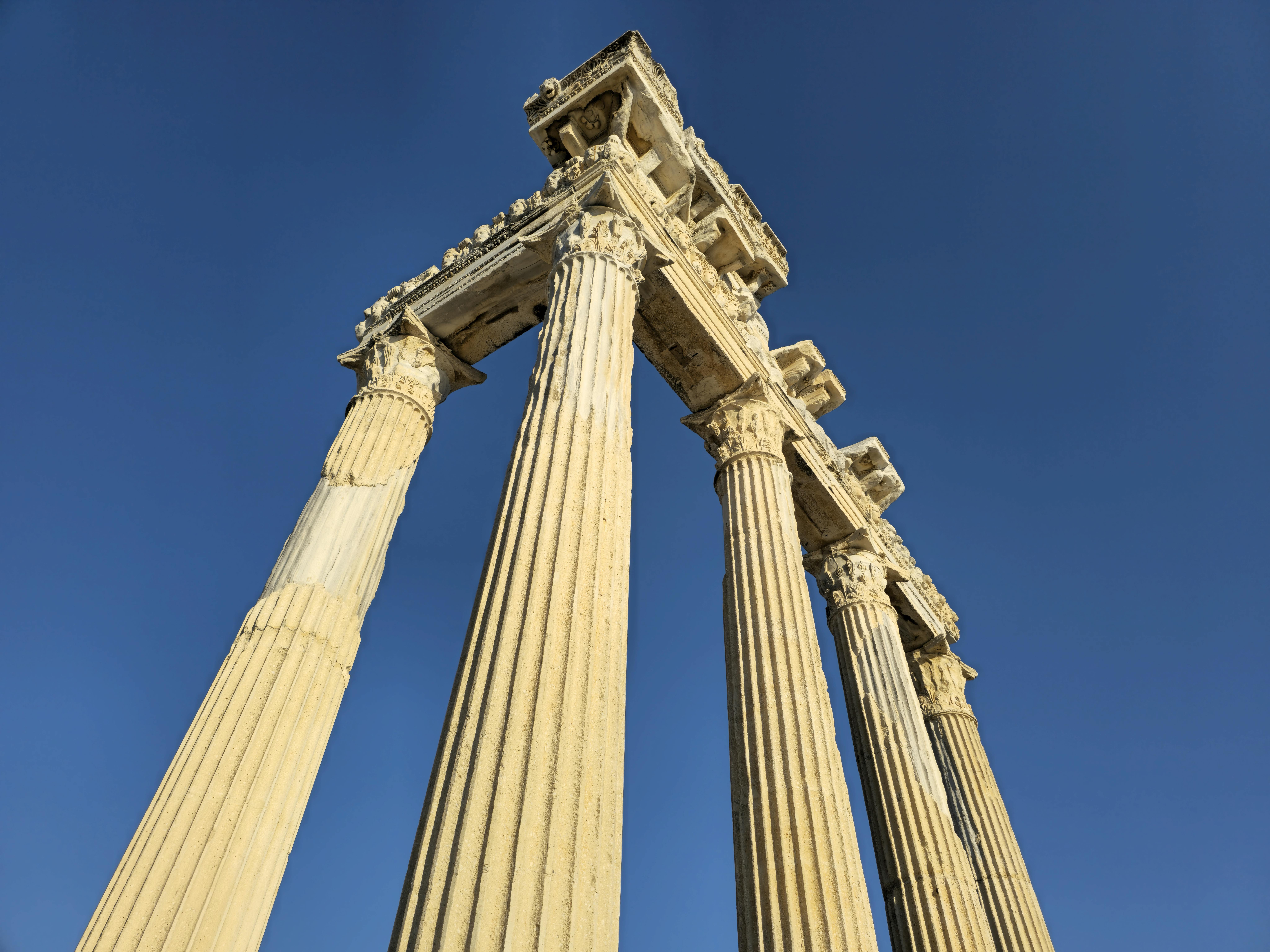 Sacrifices Among the Ancient Greeks: Communion with the Divine Banner