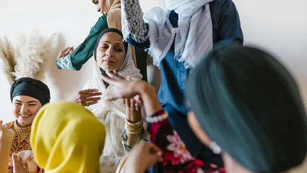To What Extent Can Body Politics be Used to Define Afghan Womens Sexuality as Locations of Power and Control under Taliban’s Rule? A Contemporary Foucauldian Interpretation of Femininity in Body Politics