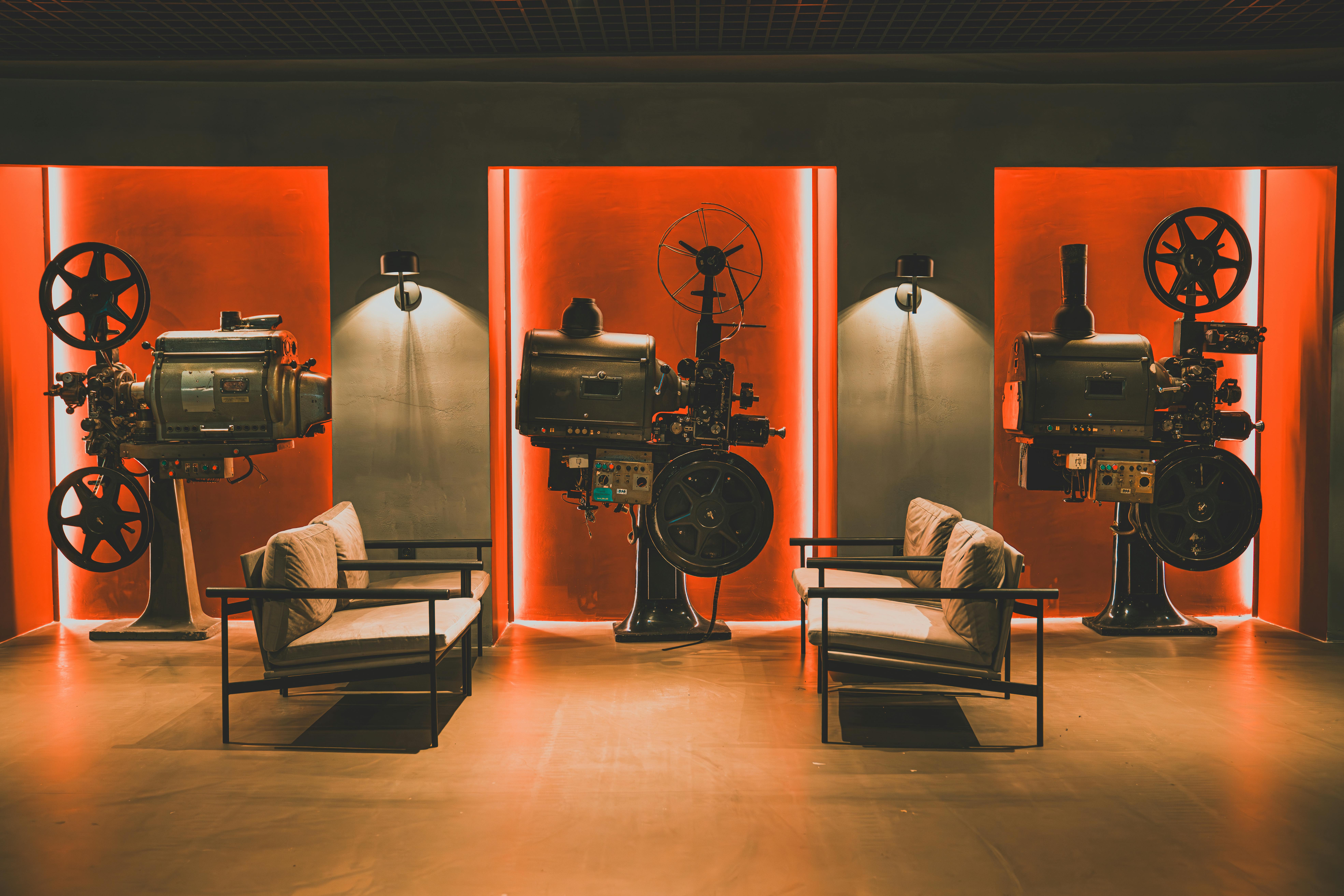 Pleasure of Describing in the College Cycle: The Documentary Film