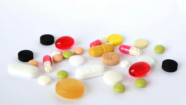 Determinação Do Perfil De Prescrição De Oxandrolona E Estanazolol Em Farmácias De Manipulação De Vitória Da  Conquista No Ano De 2019